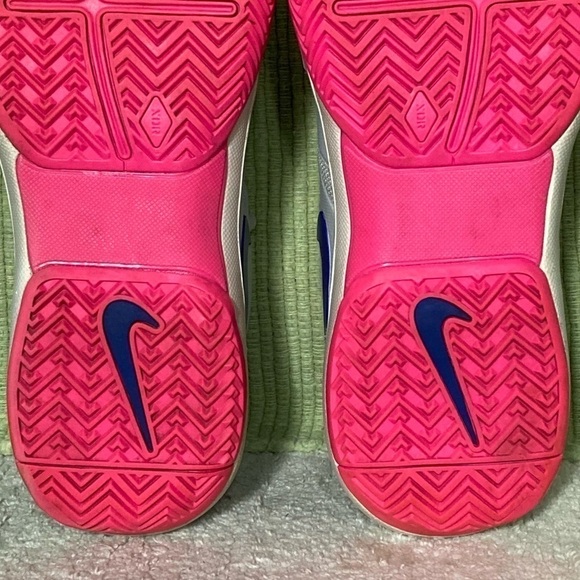 Nike Womens Platinum Zoom Prestige Tennis Athletic Sneakers Shoes Size US 10 - Picture 10 of 11